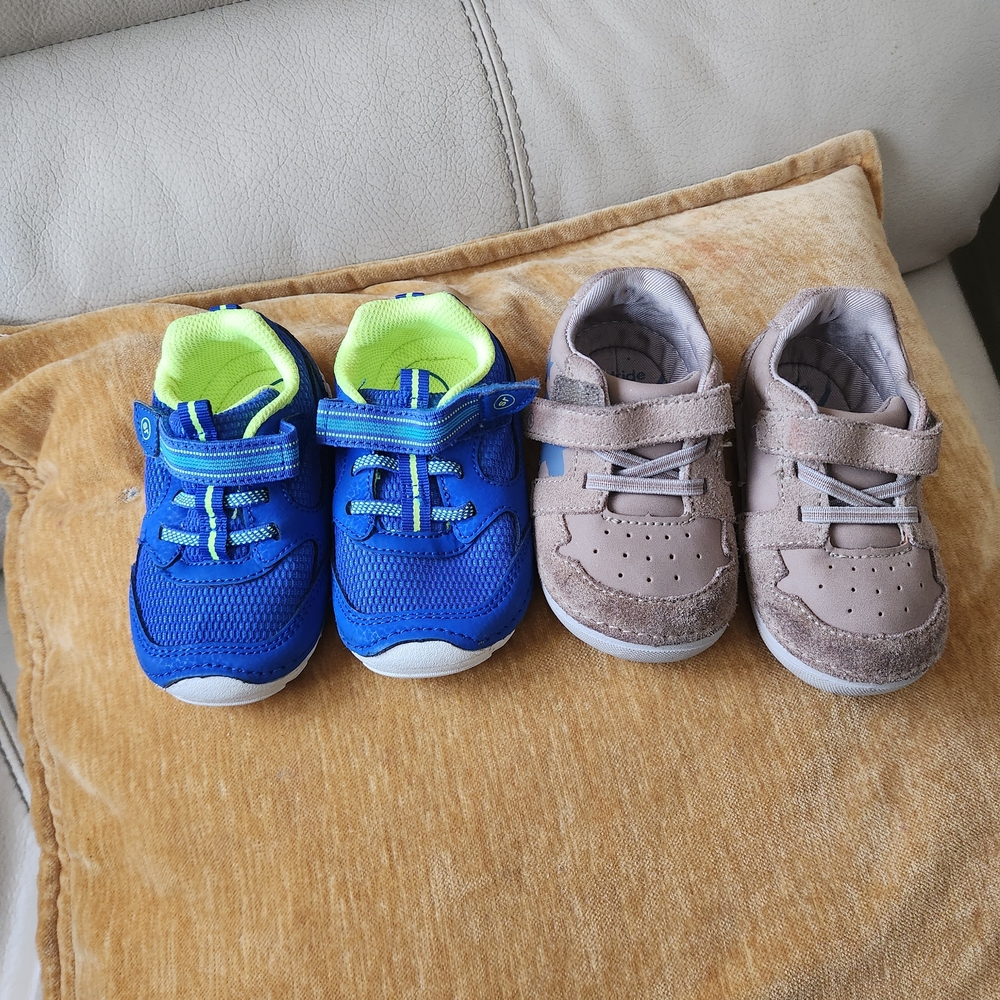 Stride Rite Blue and Tan Kids Sneakers Set